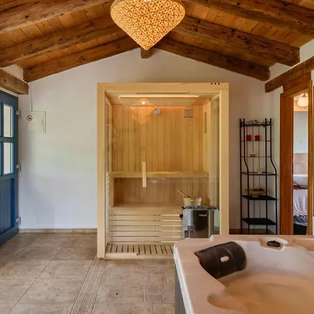 Paradiso By Guide * Umag