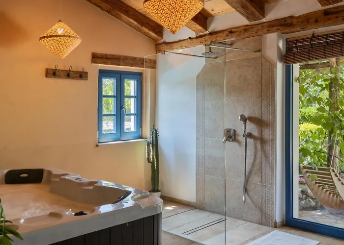 Paradiso By Guide Villa