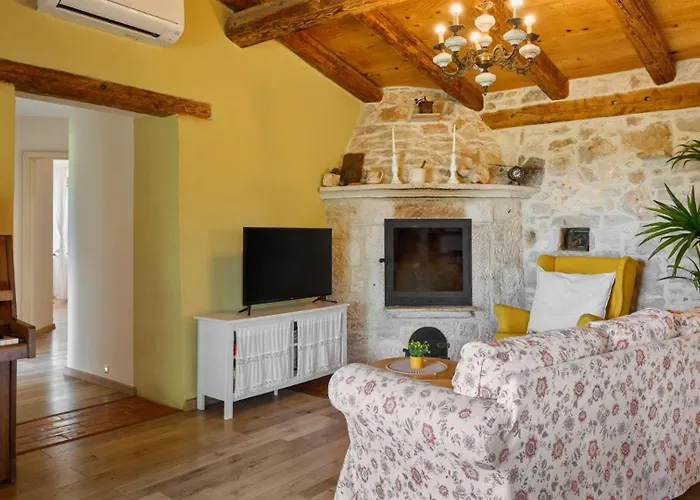 Paradiso By Guide * Umag