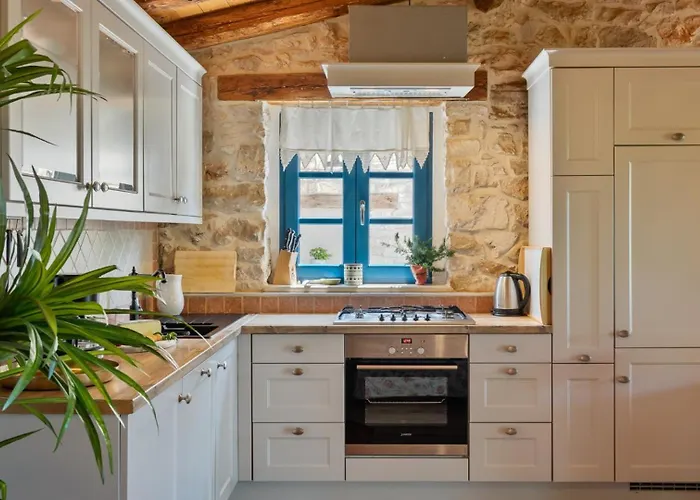 Villa Paradiso By Guide *