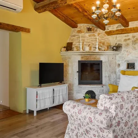 Paradiso By Guide * Umag