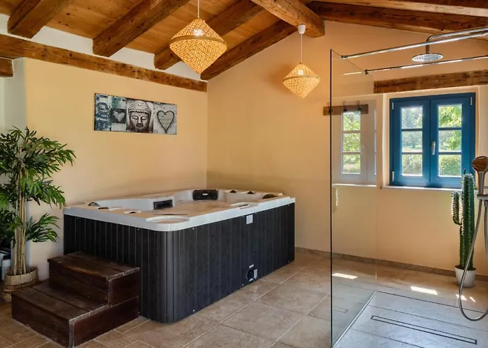 Villa Paradiso By Guide *