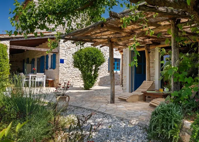 Paradiso By Guide Villa *